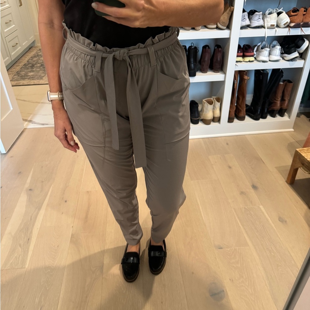 Athleta size 10T pants (I’m only 5’6” and they hit my ankle.)